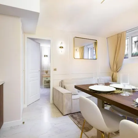 Cosy Et Chic Climatise A Montmartre Apartment *