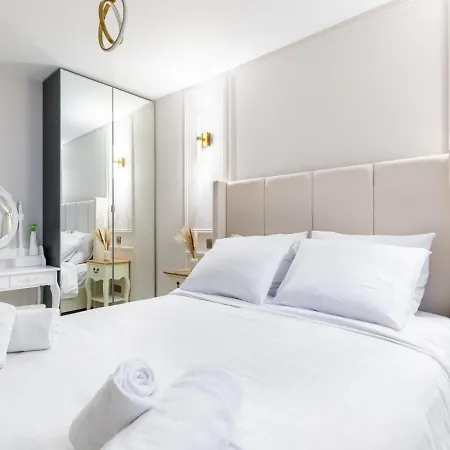 Cosy Et Chic Climatise A Montmartre Apartman