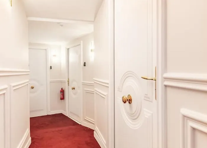 Cosy Et Chic Climatise A Montmartre *