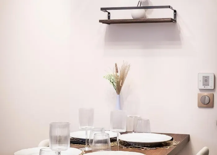 Cosy Et Chic Climatise A Montmartre * Párizs